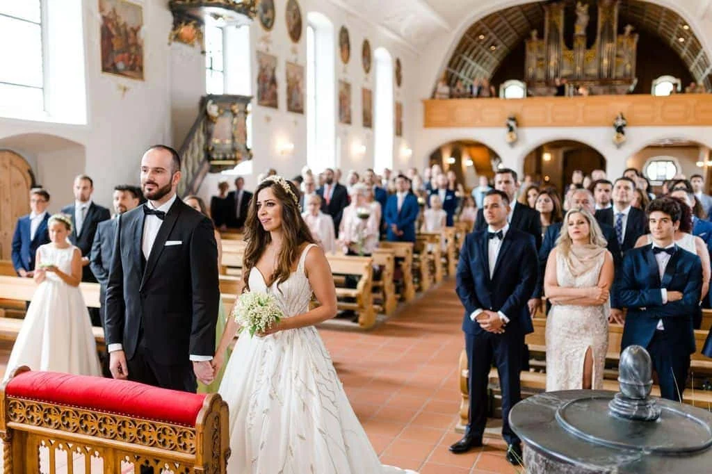 Aus einer Hochzeit am Seehotel am Kaiserstrand in Lochau