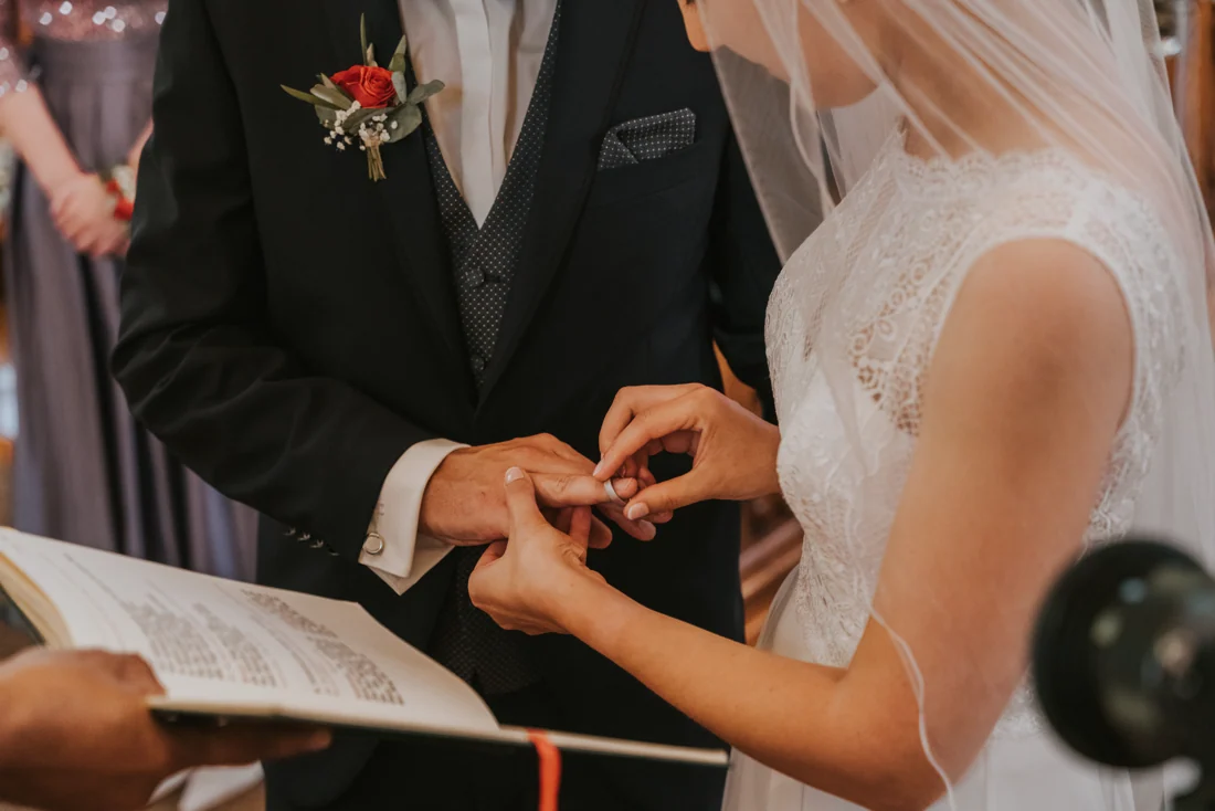 Hochzeit in Braz, Kirche und Traube, Kirche Braz und Gasthof Traube, Bild 14 von 24