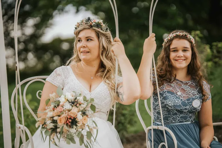 Die Braut auf der Schaukel, Hochzeit in Brederis