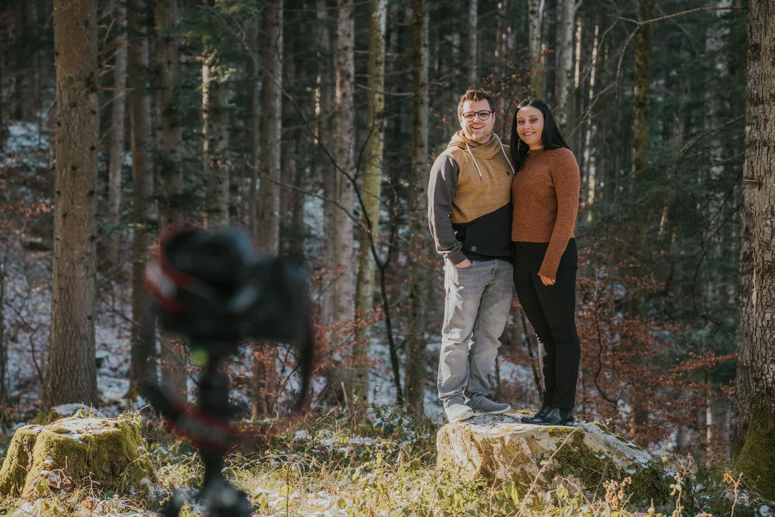 Ein Kuss im Abendlicht, Paarshooting in Vorarlberg